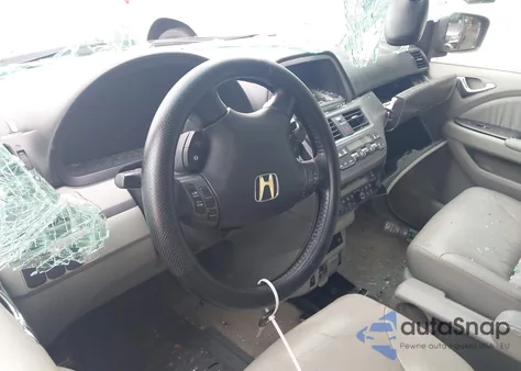 2007 Honda Odyssey Touring z USA, uszkodzony, nr VIN 5FNRL38827B083663